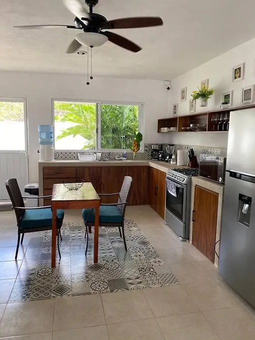 הוילה בקאלאר Casa Lulu בית נופש